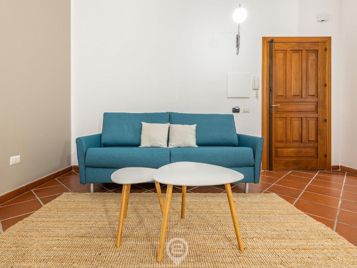Elisabetta Apartment Каляри Екстериор снимка